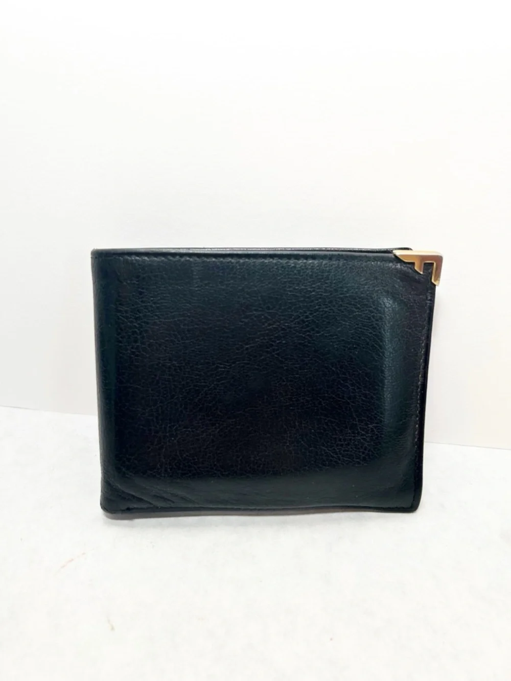 Salvatore Ferragamo Classic Black Leather Bi-Fold Men’s Wallet Gold Corner Logo